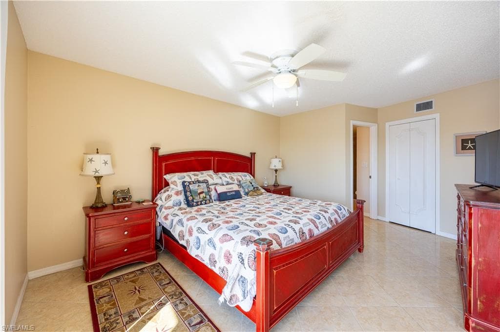 304 Tudor DR 7-24