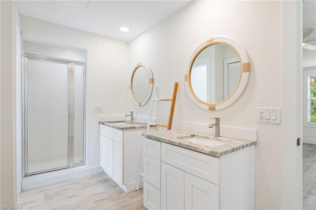 15180 Briar Ridge CIR-26