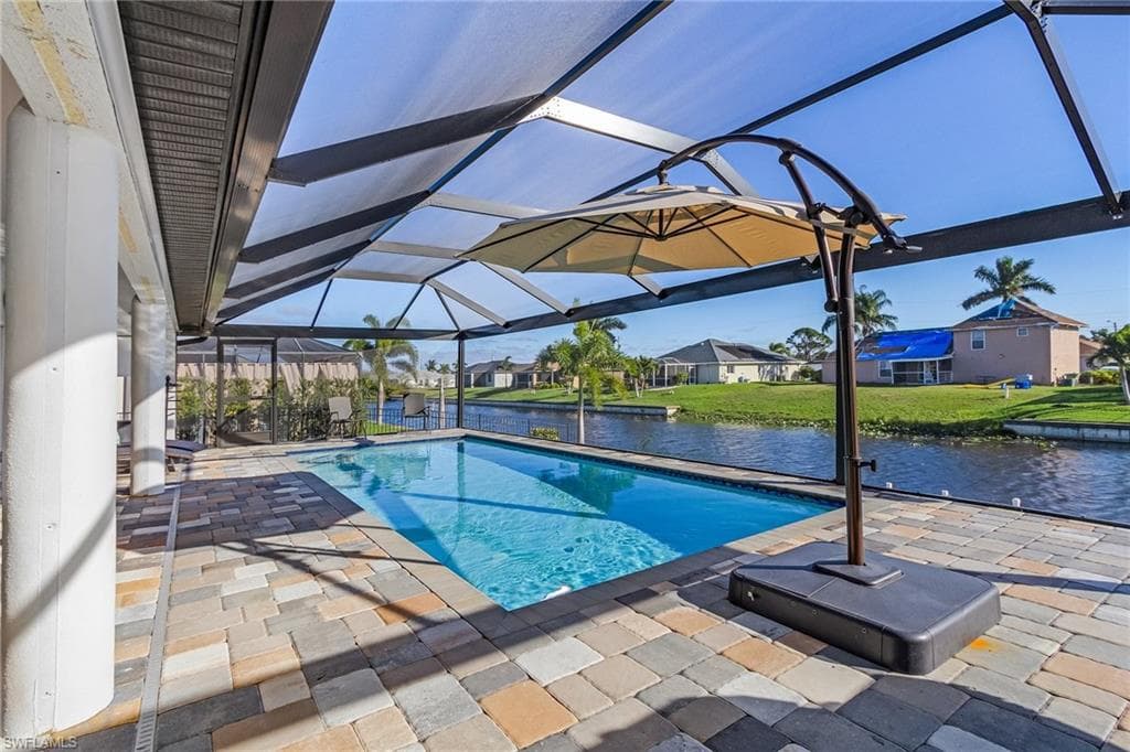 805 SW 8th CT-37