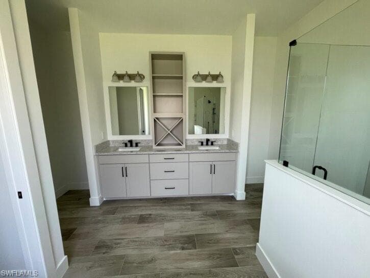 3725 Sapphire Cove CIR E-5