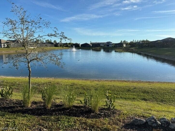 3725 Sapphire Cove CIR E-16