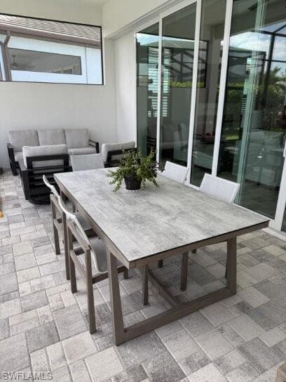3725 Sapphire Cove CIR E-11