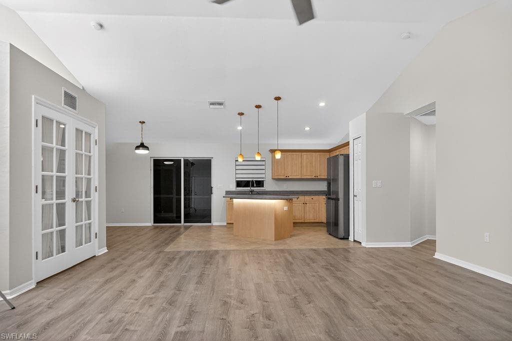 11580 Forest Mere Dr-6