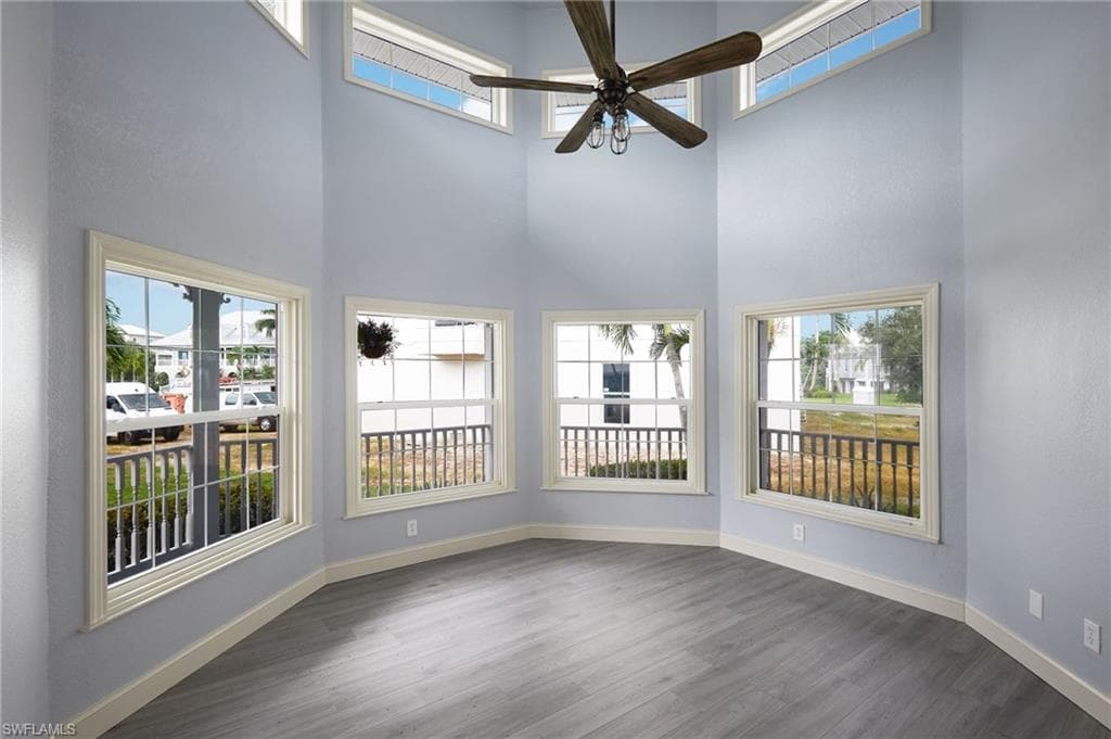 18210 Chesapeake CT-21