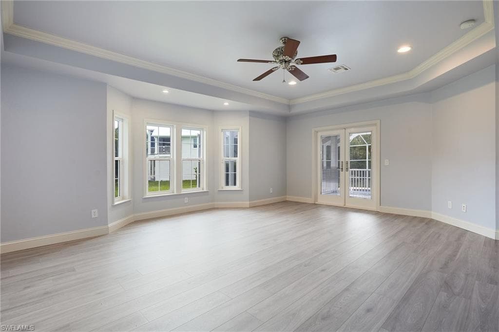 18210 Chesapeake CT-19