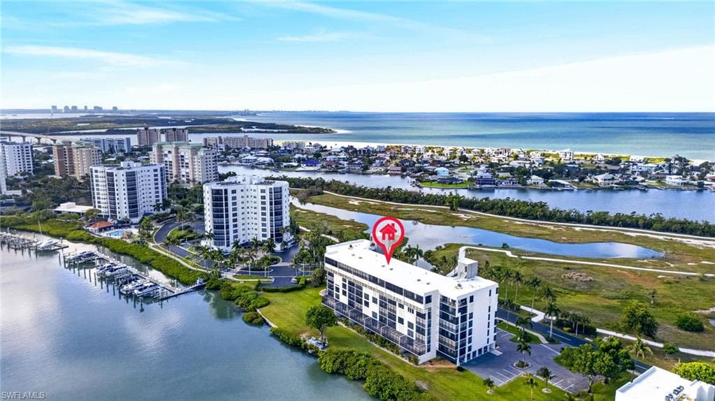 4203 Bay Beach LN 3E-22