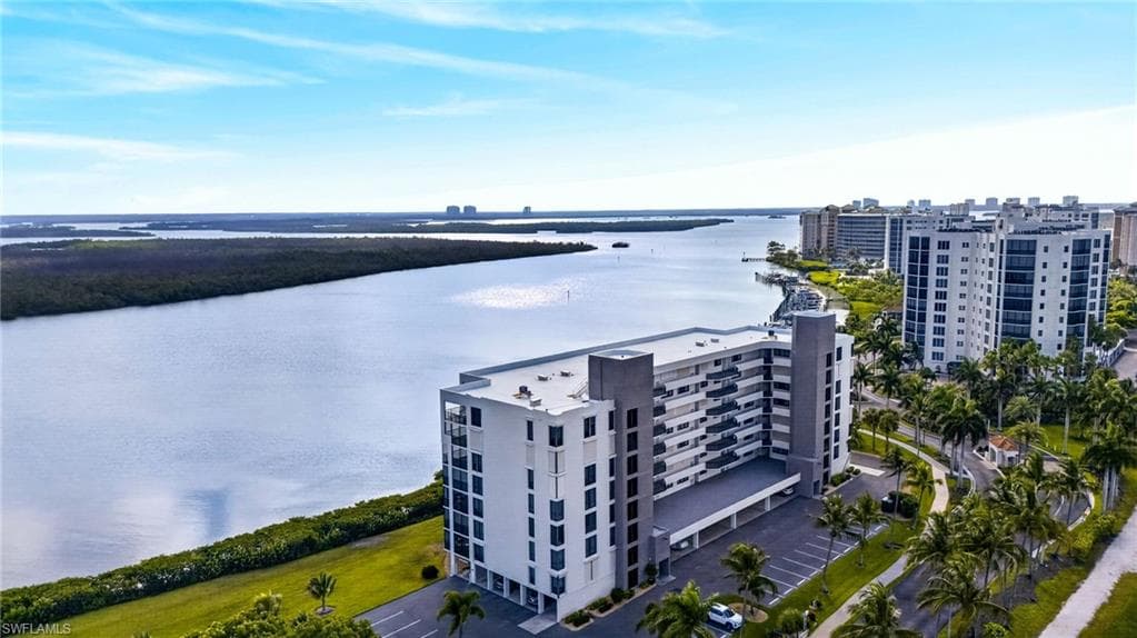 4203 Bay Beach LN 3E-27
