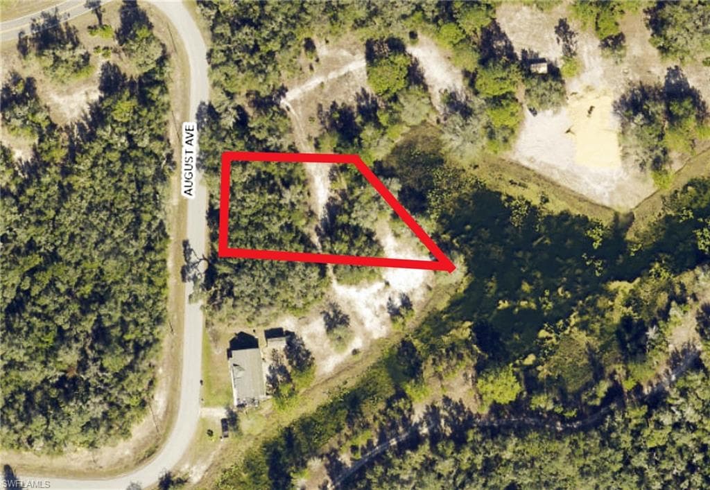 34122 August AVE-4