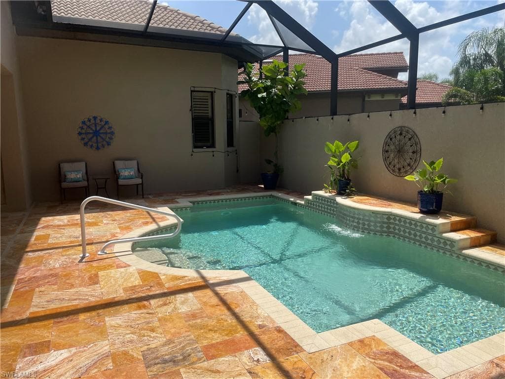 8314 Provencia CT-11