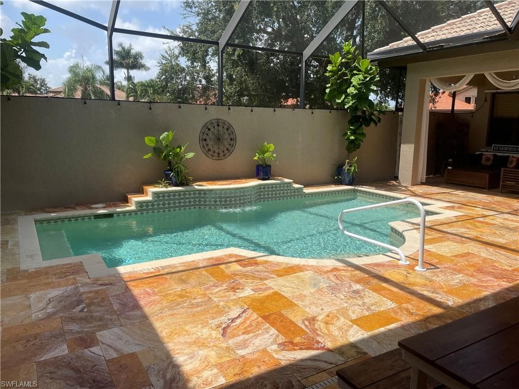 8314 Provencia CT-10