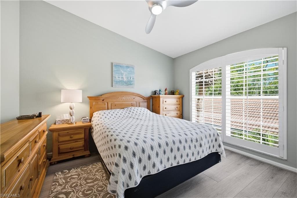 14560 Red Fox RUN 502-16
