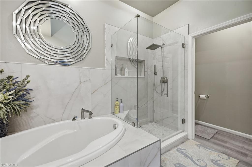 14560 Red Fox RUN 502-15