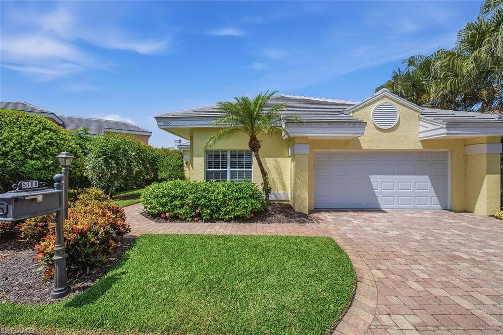5900 Fountain DR-1