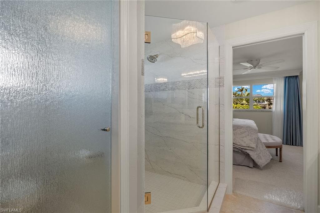 1674 Sabal Palm DR-22
