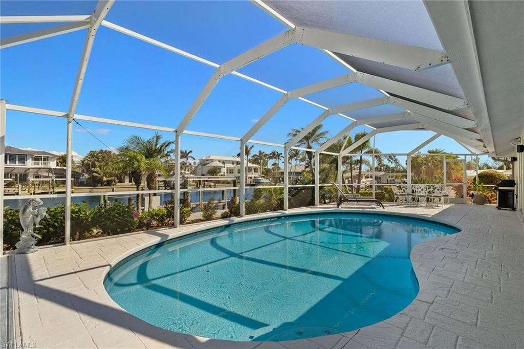 1674 Sabal Palm DR-1