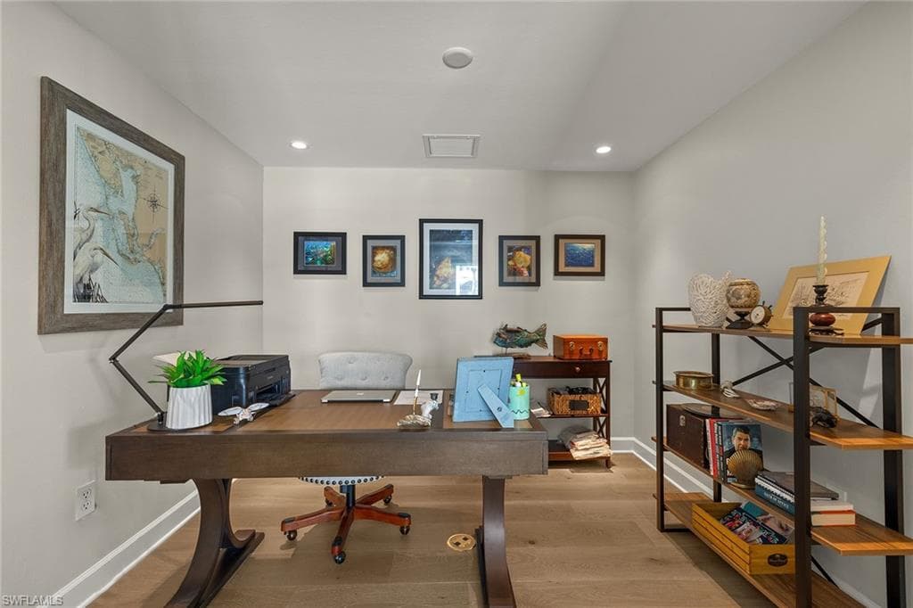 1674 Sabal Palm DR-15