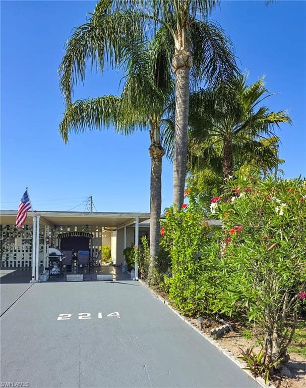 2214 Gladiola DR-2