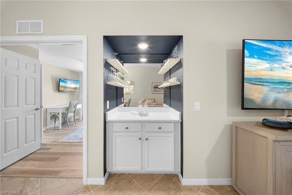 28011 Bridgetown CT 5221-17