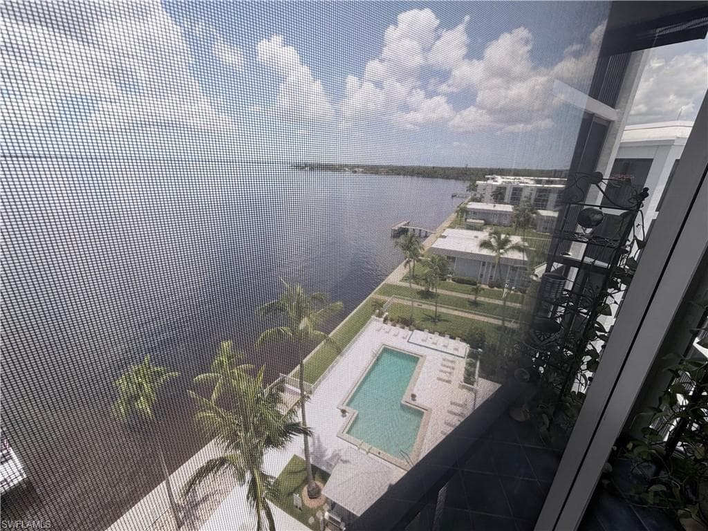 3350 N Key DR 813-28