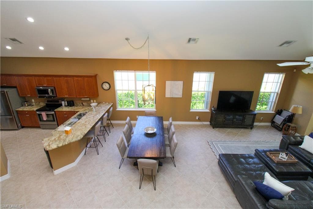 28130 L Burton Fletcher CT-10