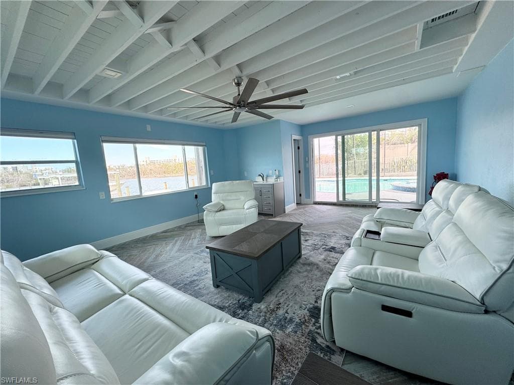 8065 Lagoon RD-22