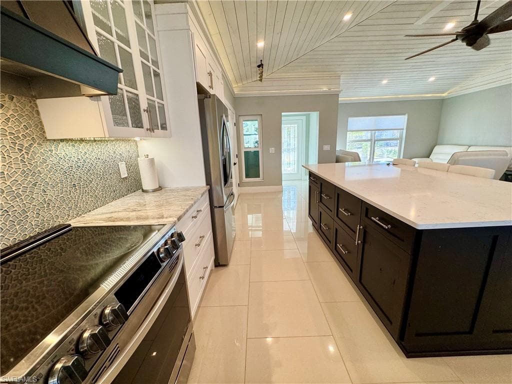 8065 Lagoon RD-16