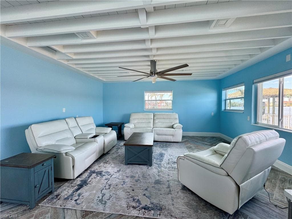 8065 Lagoon RD-21