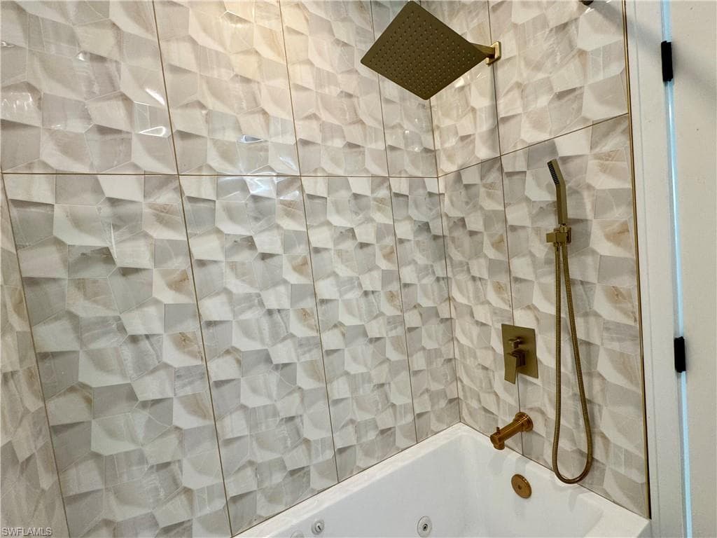 8065 Lagoon RD-31