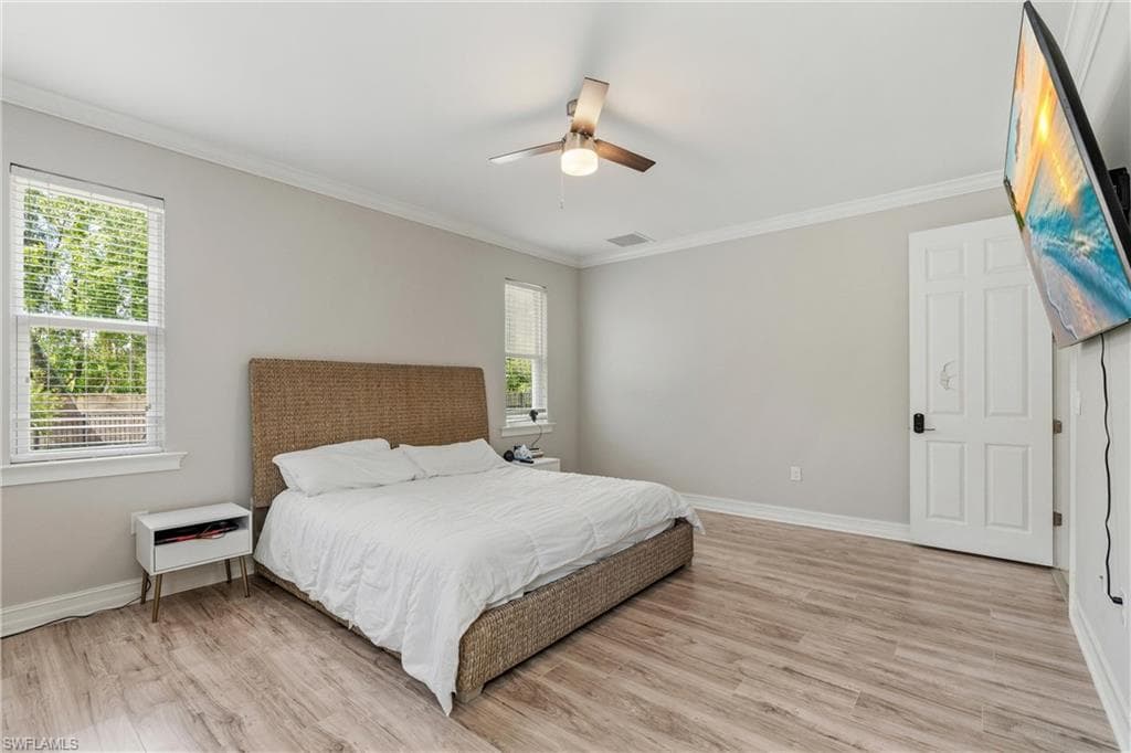 3861 King Williams ST-21