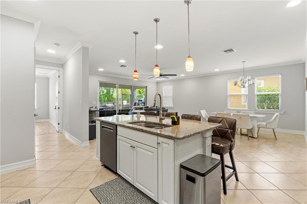 3861 King Williams ST-7