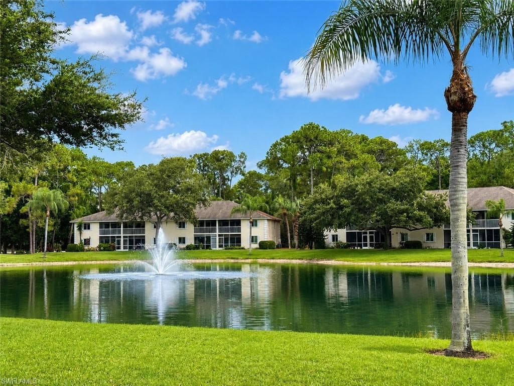 240 Timber Lake CIR D201-19
