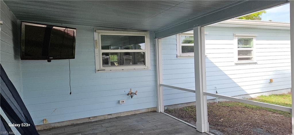 1626 Grace AVE-17
