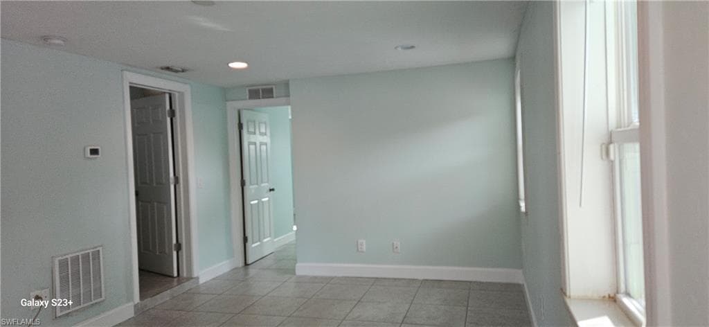 1626 Grace AVE-10