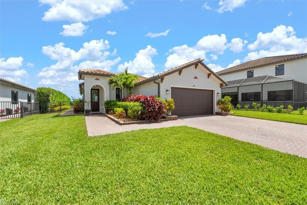 4881 Iron Horse WAY-1
