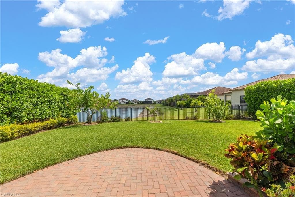 4881 Iron Horse WAY-5