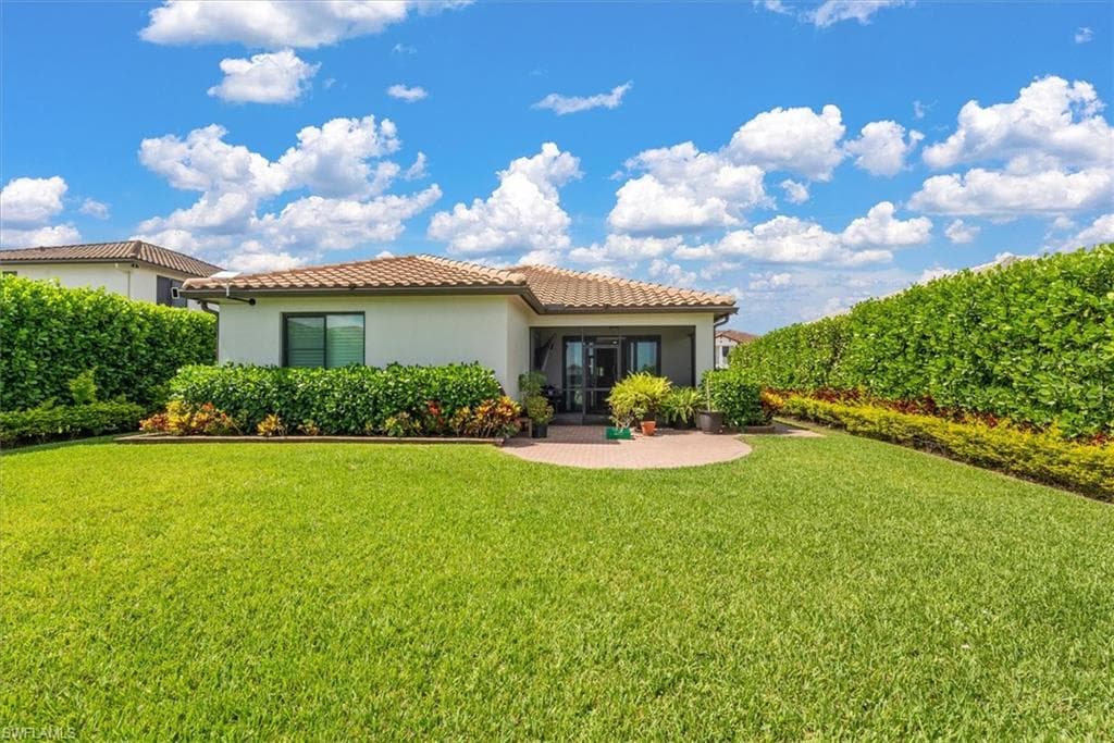 4881 Iron Horse WAY-4