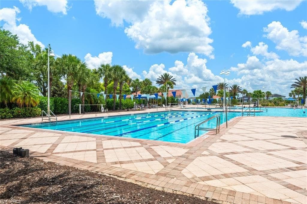 4881 Iron Horse WAY-32