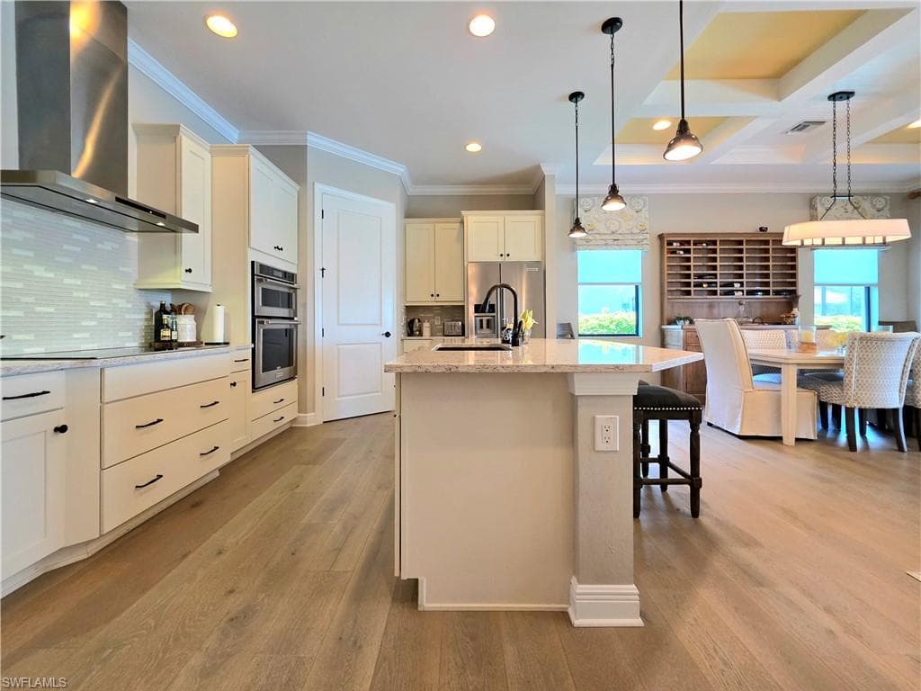 11624 Onyx CIR-8