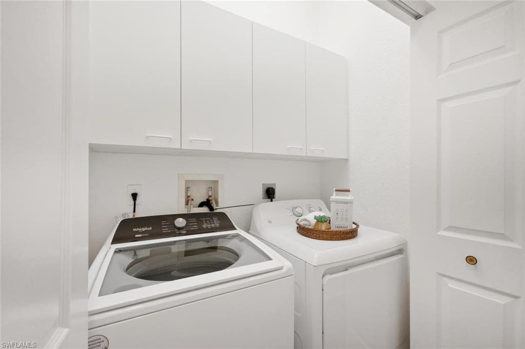 14750 Glen Eden DR-23