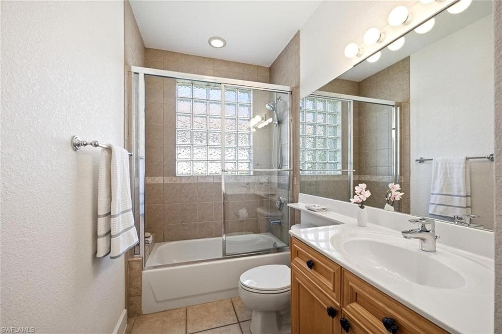 14750 Glen Eden DR-33