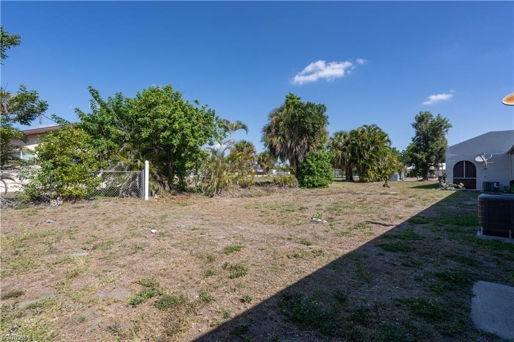 4608 SE 4th PL 6-20