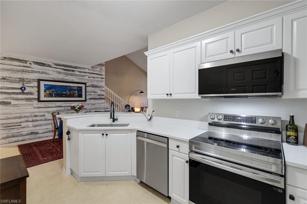 1795 Concordia Lake CIR 2508-11