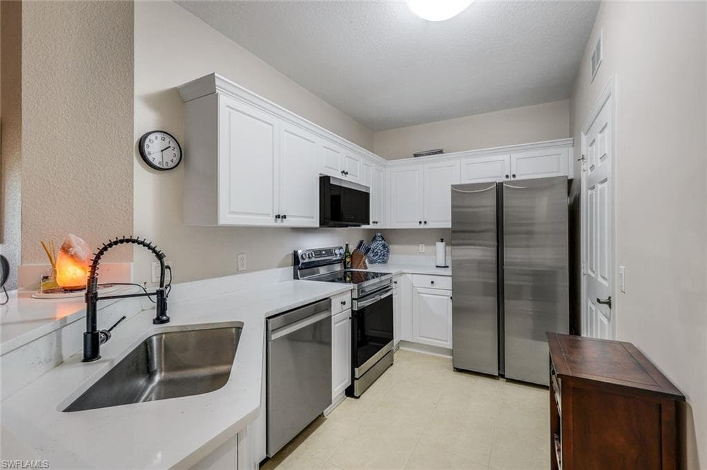 1795 Concordia Lake CIR 2508-10