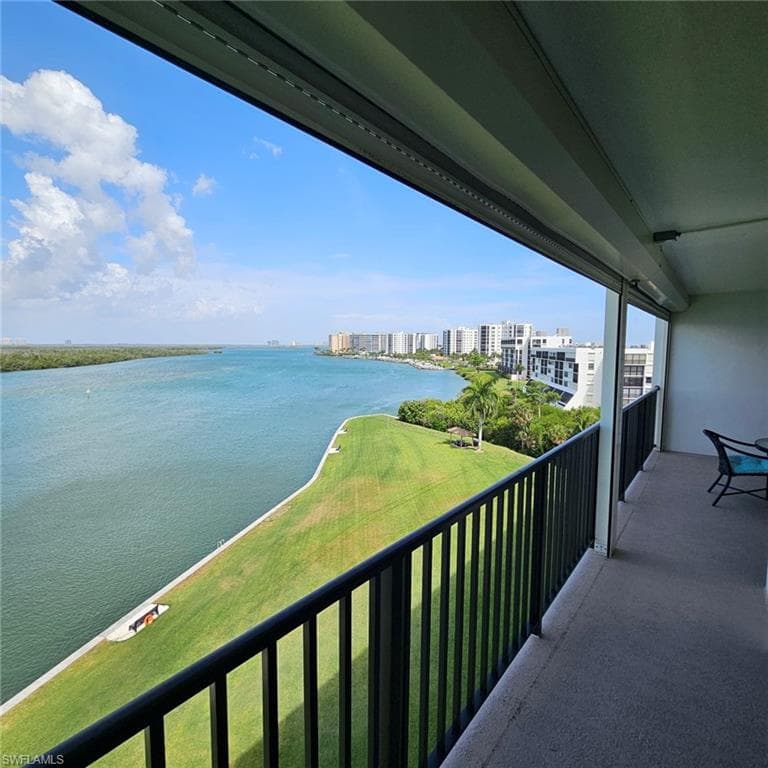 4253 Bay Beach LN C6-2