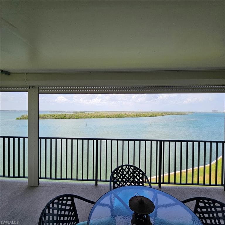 4253 Bay Beach LN C6-4