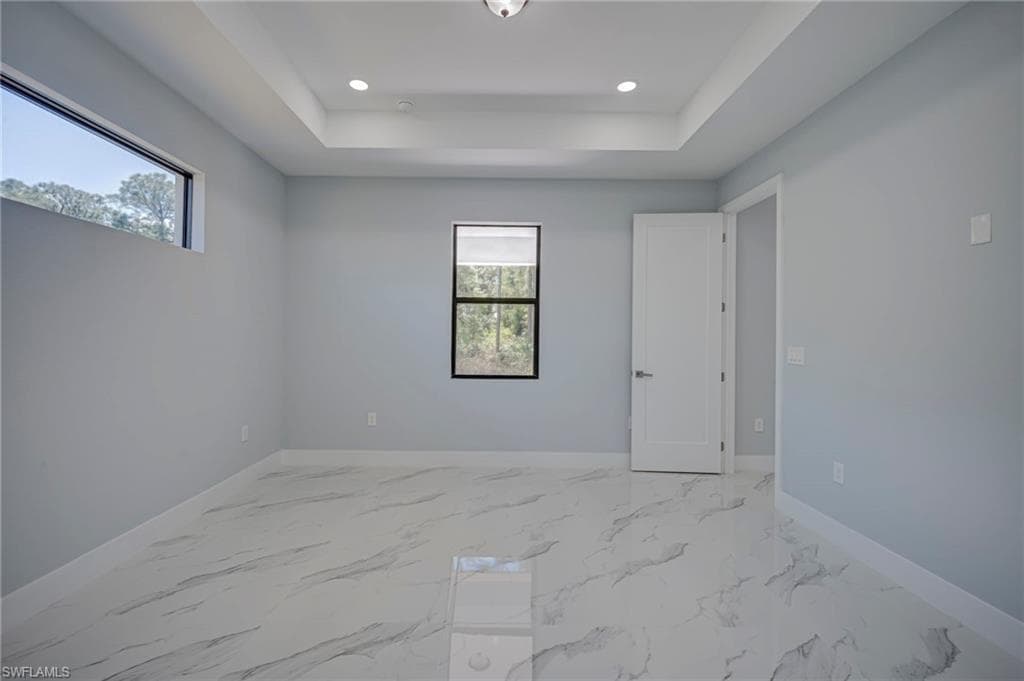 872 Spaulding ST E-19