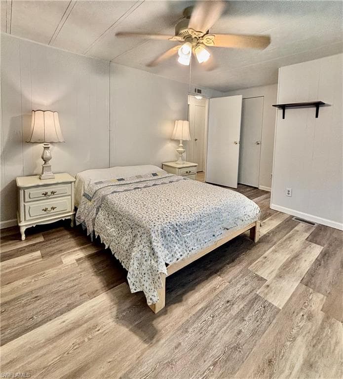 730 Knotty Pine CIR-26
