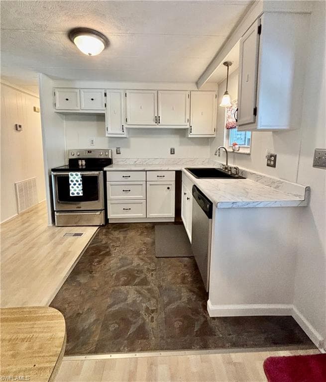 730 Knotty Pine CIR-5