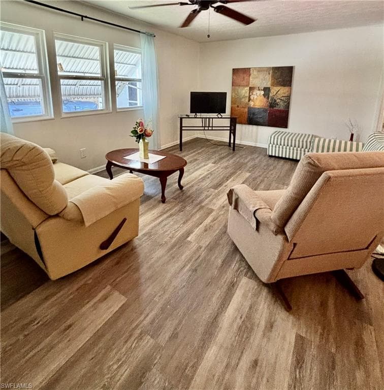 730 Knotty Pine CIR-15