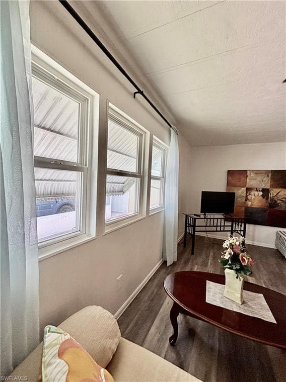 730 Knotty Pine CIR-19